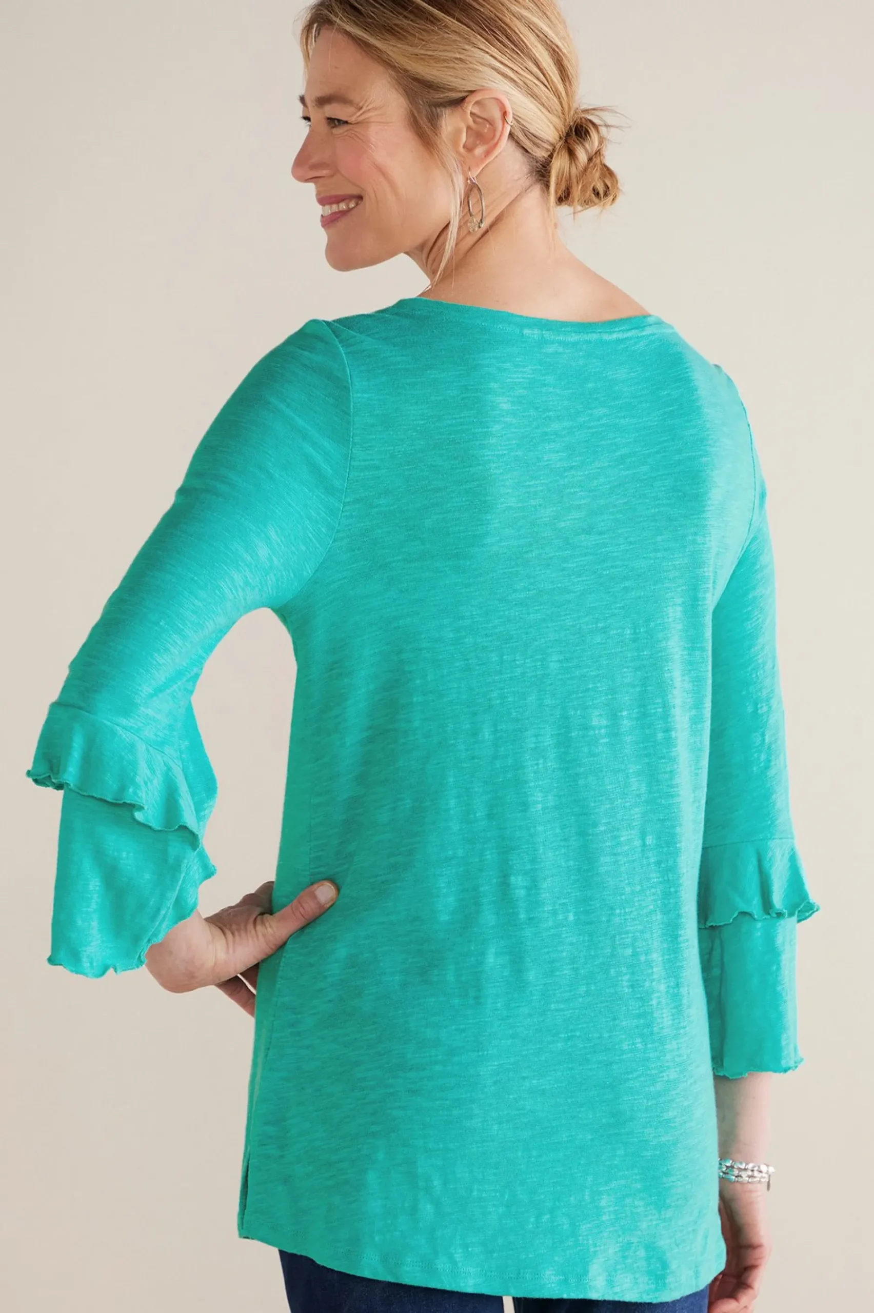 Feminine Flourish|Into The Blues-Soft Surroundings Petites Erin Linen Blend Tunic Sangria