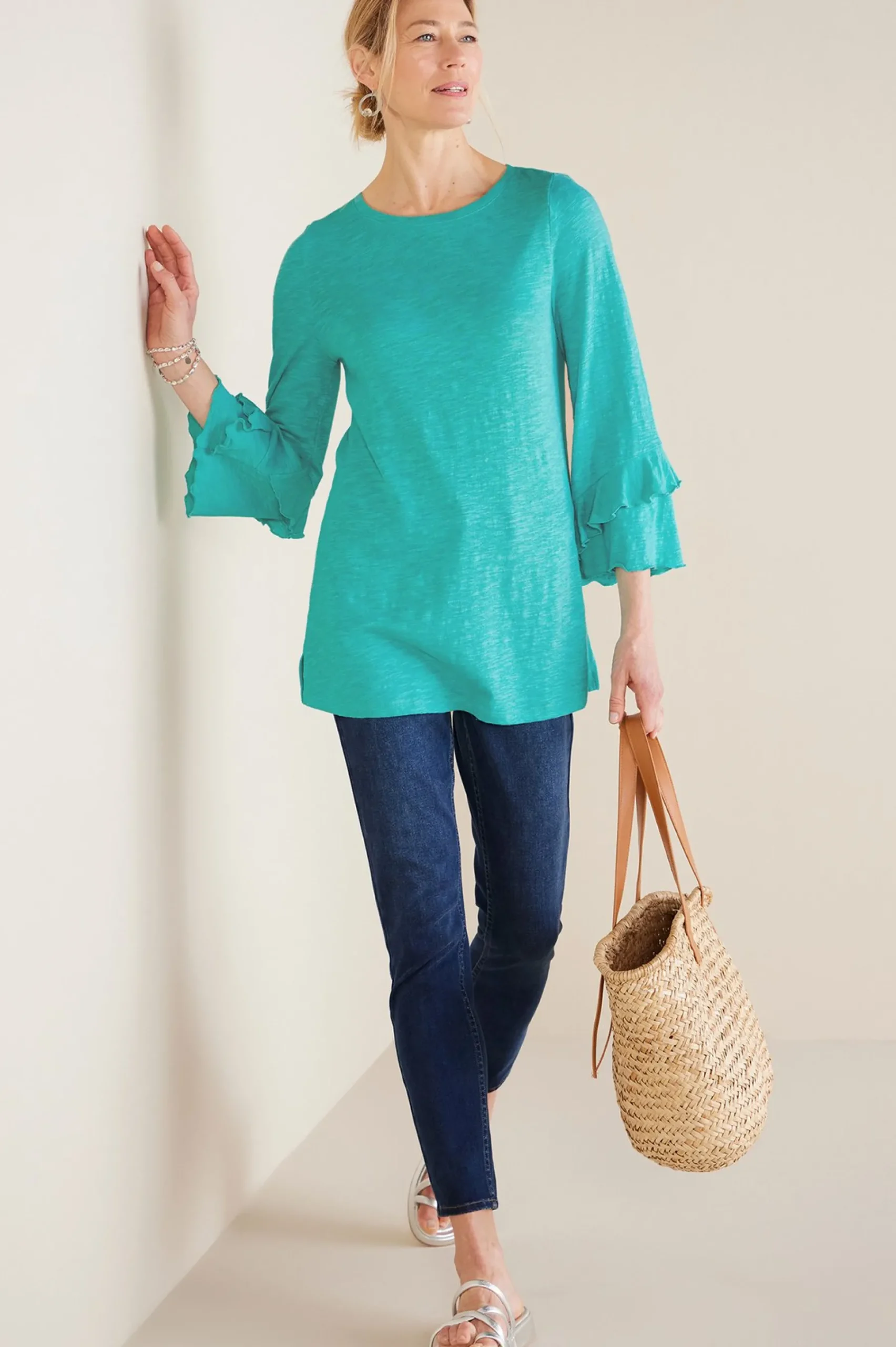 Feminine Flourish|Into The Blues-Soft Surroundings Petites Erin Linen Blend Tunic Sangria