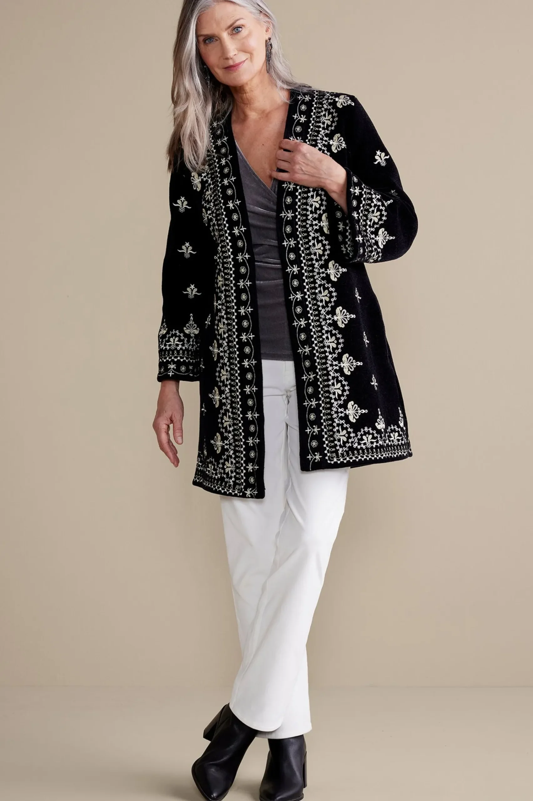 Feminine Flourish|EVelvet Styles-Soft Surroundings Tamaya Kimono Black