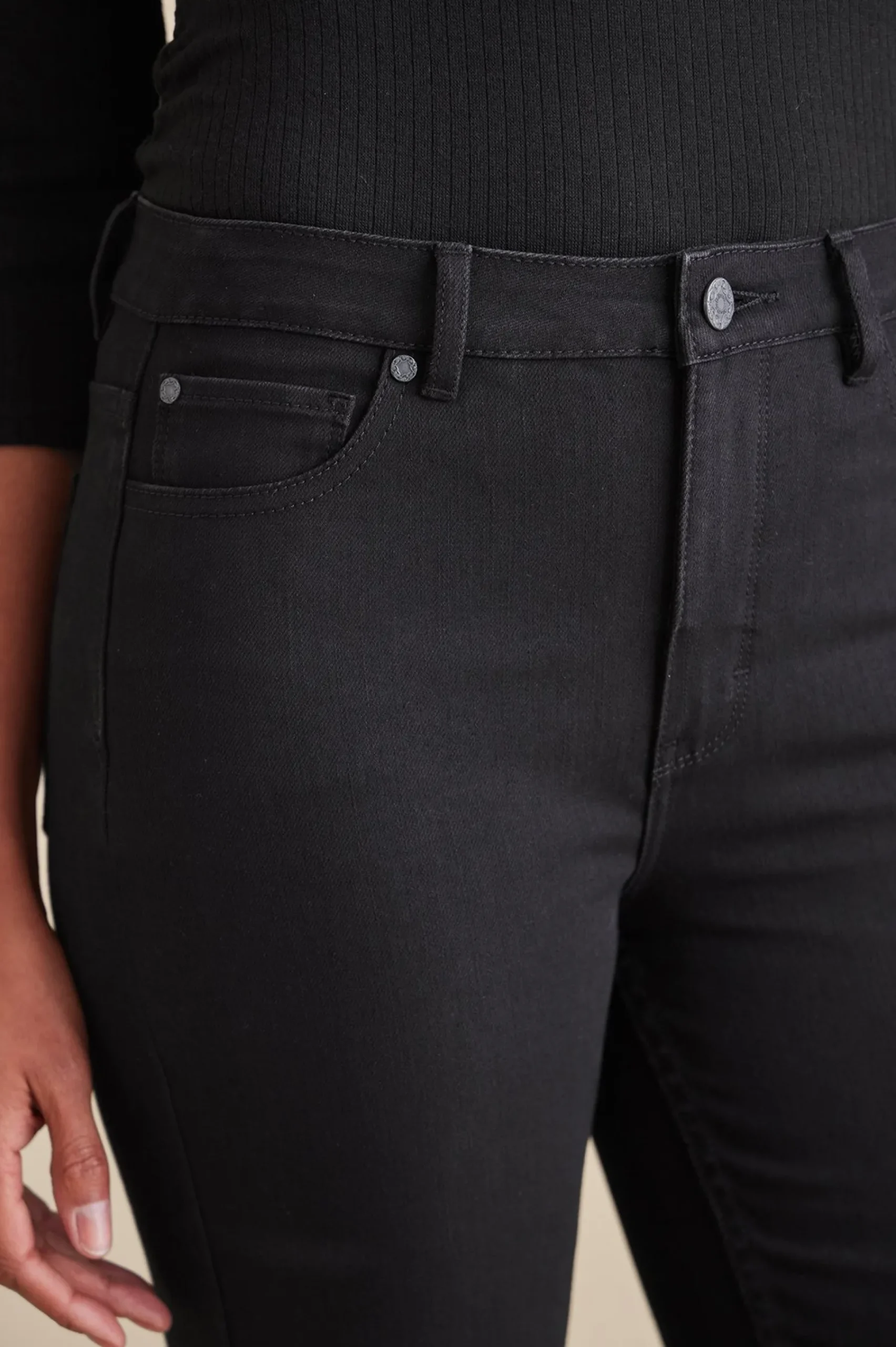 Into The Blues|Everyday Styles-Soft Surroundings Ultimate Denim Straight Leg Jeans Coral Almond