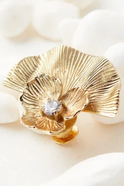 rings & pins-Soft Surroundings Zinnia Petal Brooch Gold